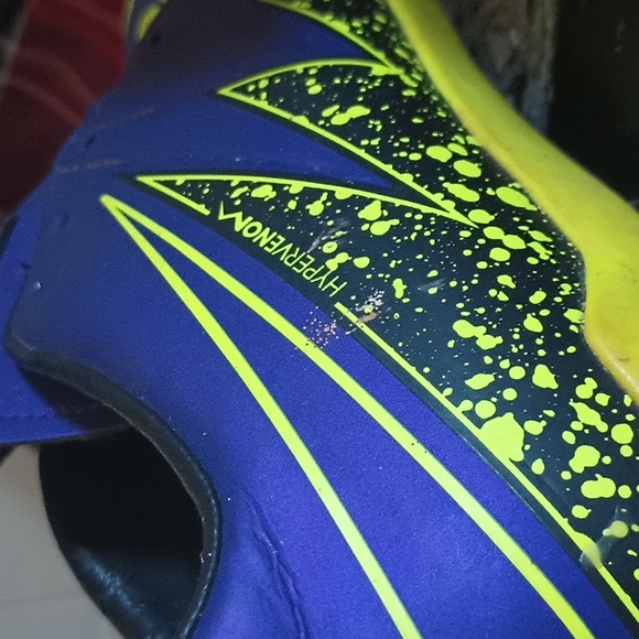 Nike Jr. Hypervenom Phelon II Indoor Soccer Shoe Purple - Picture 9 of 12